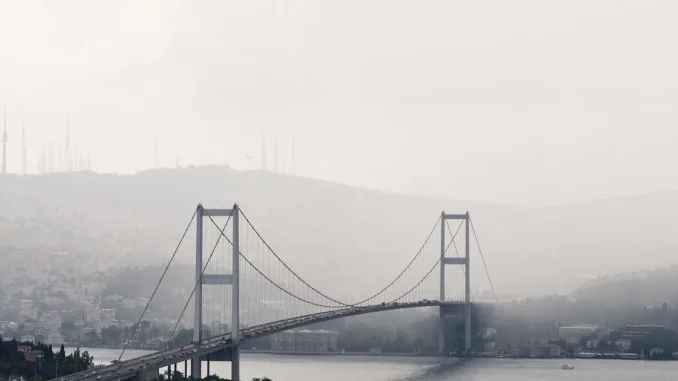 meteorolojiden-kuvvetli-yagis-uyarisi-sicakliklar-dusuyor-jwsQJNBR.webp